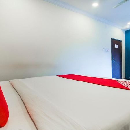 Hotel O Happy Guest House Near Lv Prasad Eye Hospital Hyderabad Exteriör bild