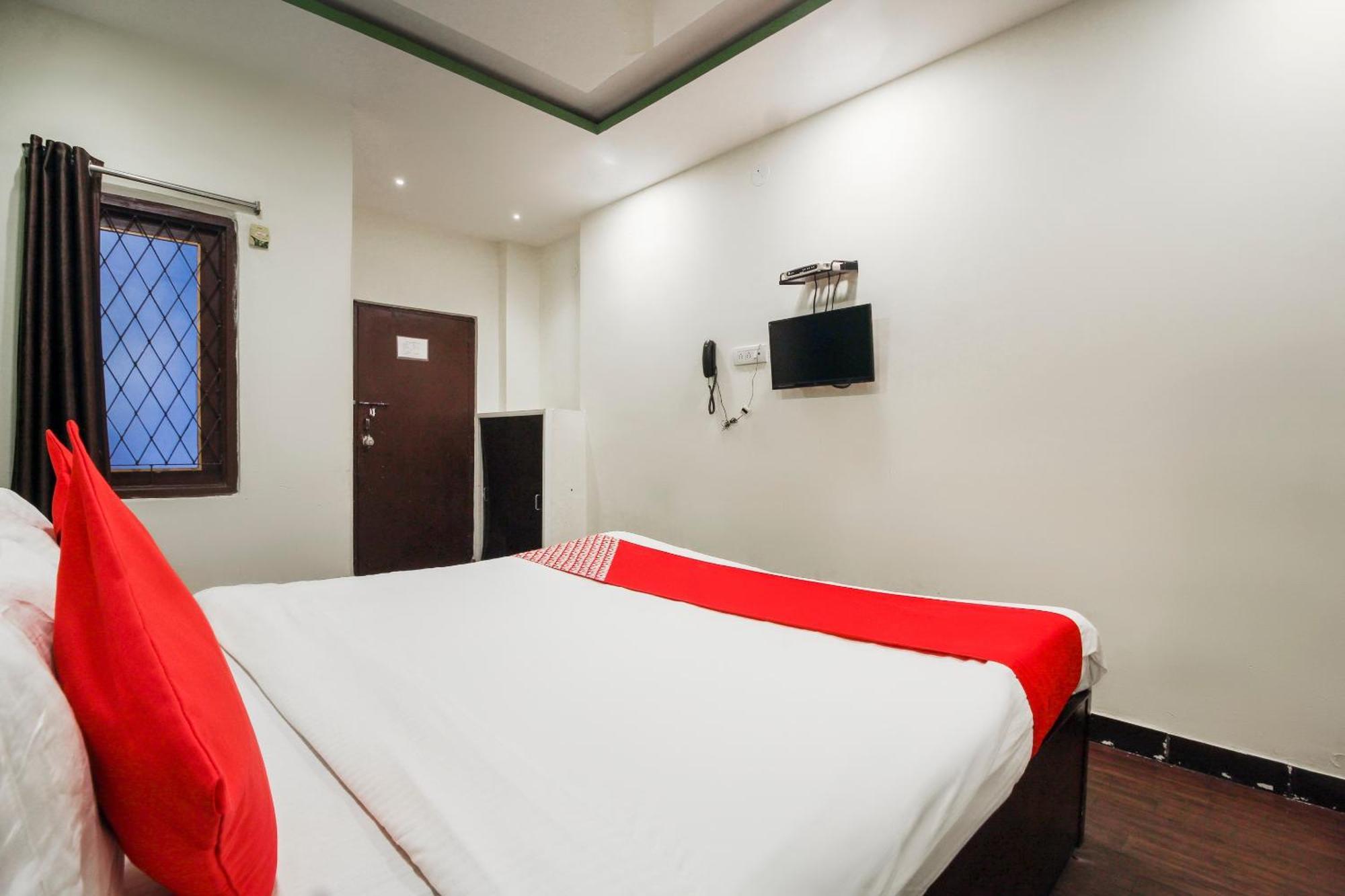 Hotel O Happy Guest House Near Lv Prasad Eye Hospital Hyderabad Exteriör bild