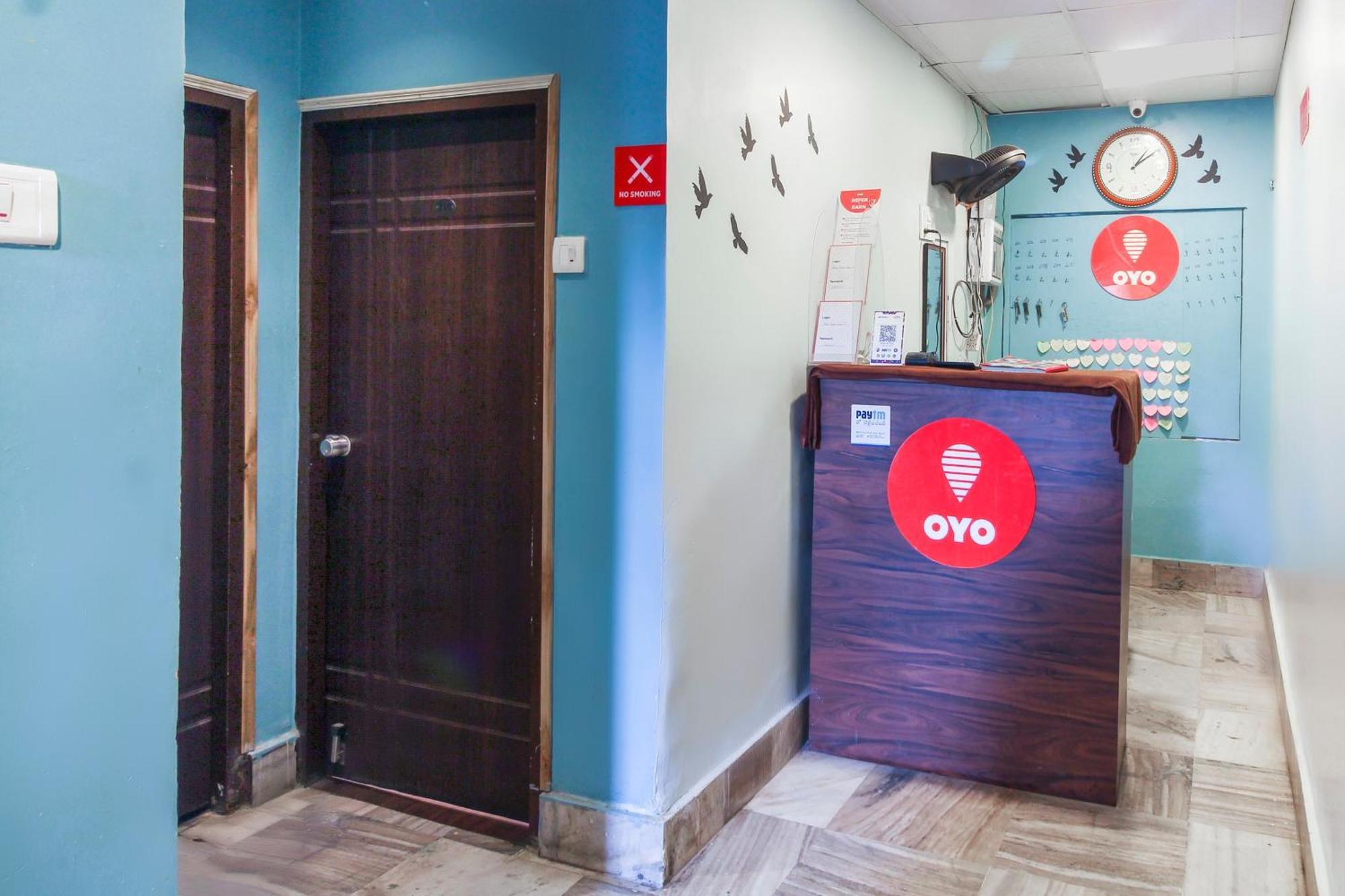Hotel O Happy Guest House Near Lv Prasad Eye Hospital Hyderabad Exteriör bild